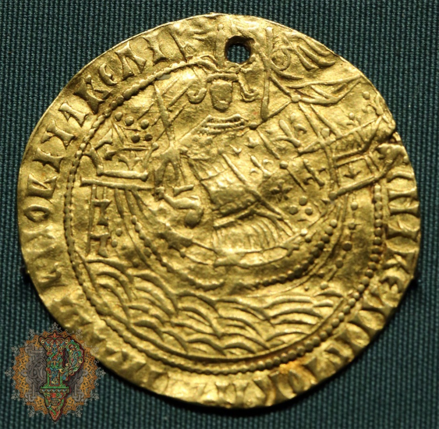 Великое княжество Московское. Иван III (1462-1505), Иван Иванович Молодой (1473-1490). Корабельник. Золото; чеканка. Вес 7,29 г. Инв.  № ОН-Р-Аз-1767. Русское подражание английскому ноблю.