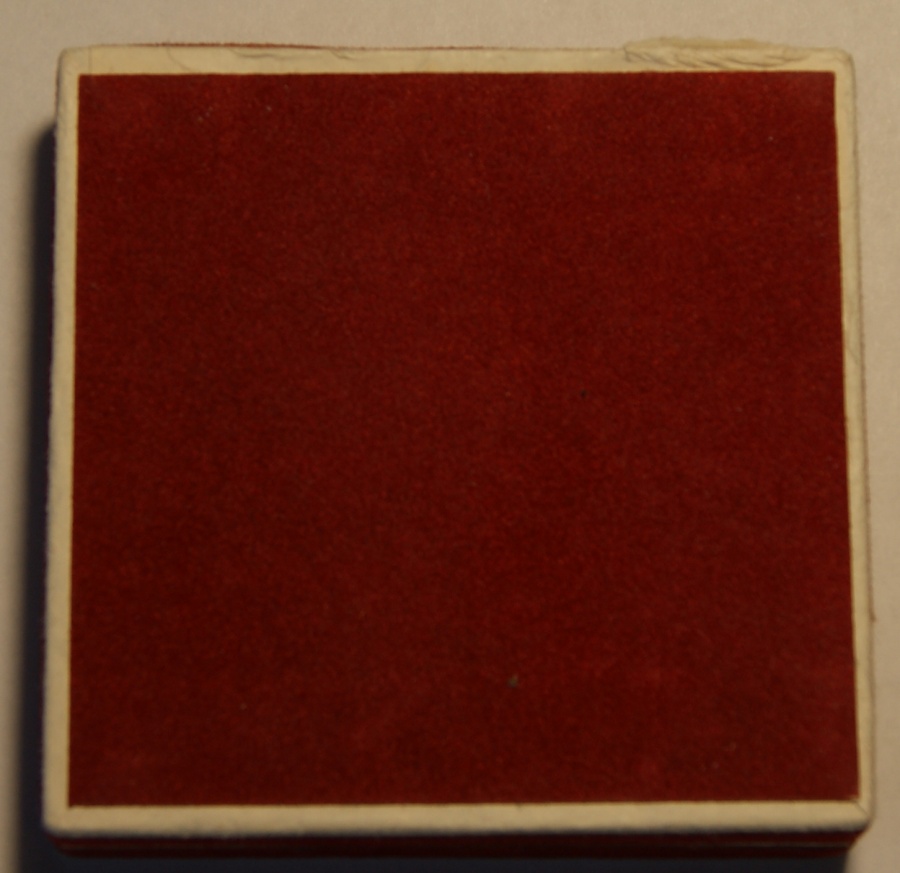 Медаль "ВДНХ СССР. В память о посещении выставки", ЛМД, 1960 г., томпак, в оригинальной коробке.