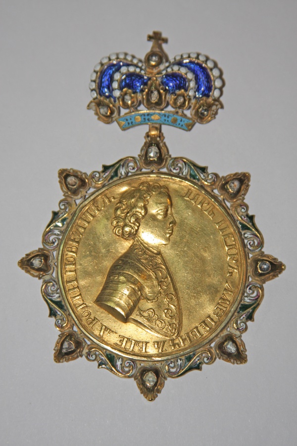 Медаль на взятие двух шведских фрегатов 6 мая 1703 г., золото